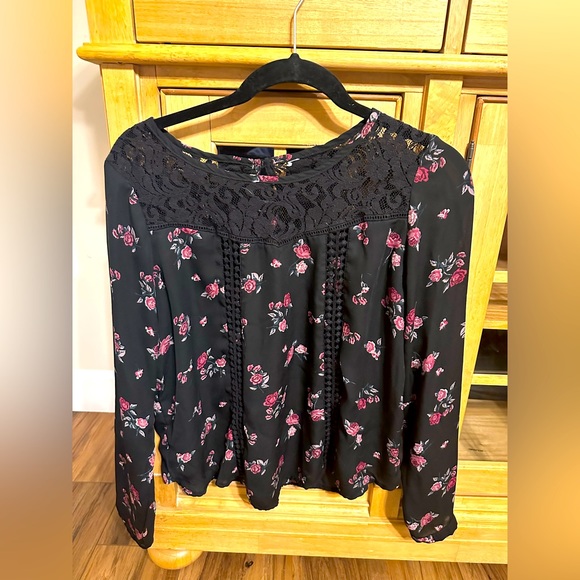 Tops Target Brand Black Longe Sleeve Pinkpurple Floral Pattern With